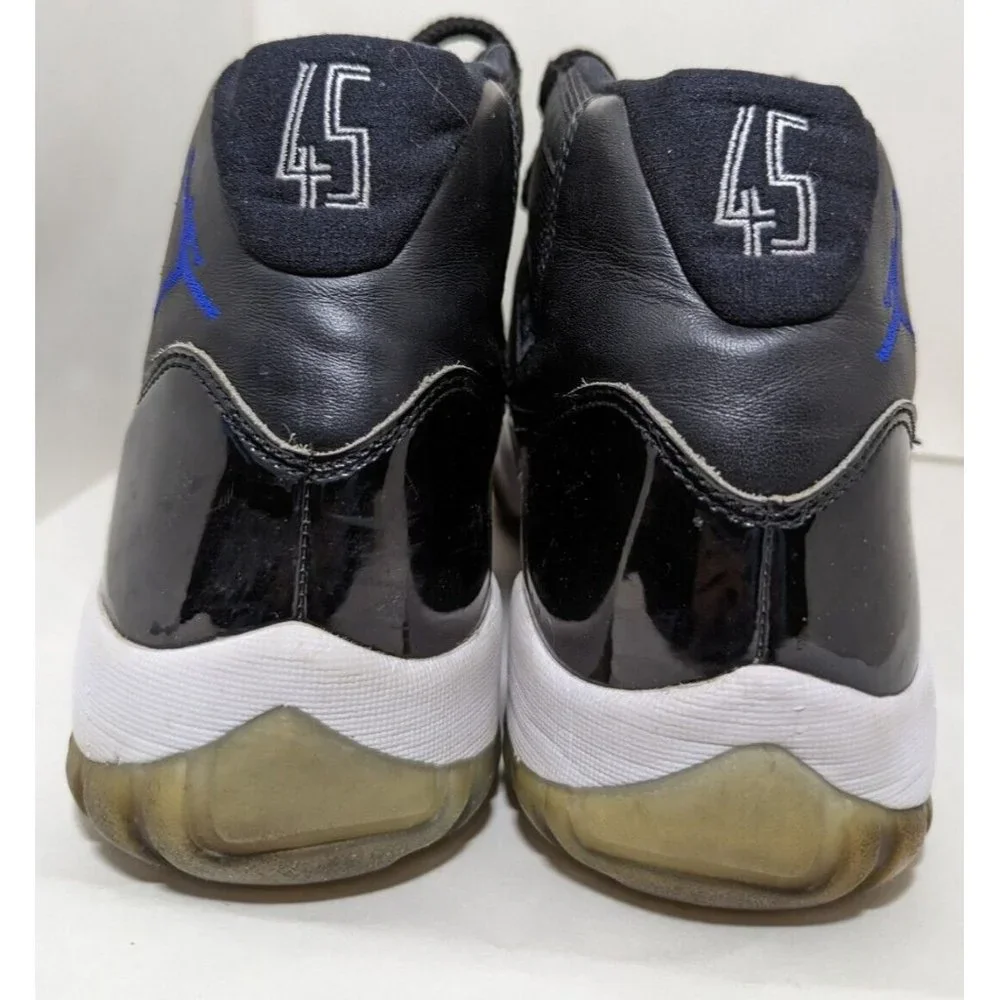 Nike jordan 11